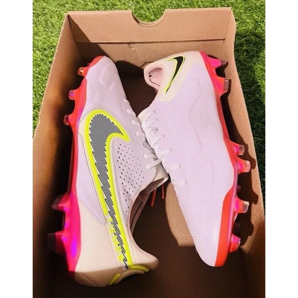 Nike Tiempo Legend 9 Elite FG White Pink Cleats Mens Size 8 nby CZ8482-121 New! - Picture 6 of 6